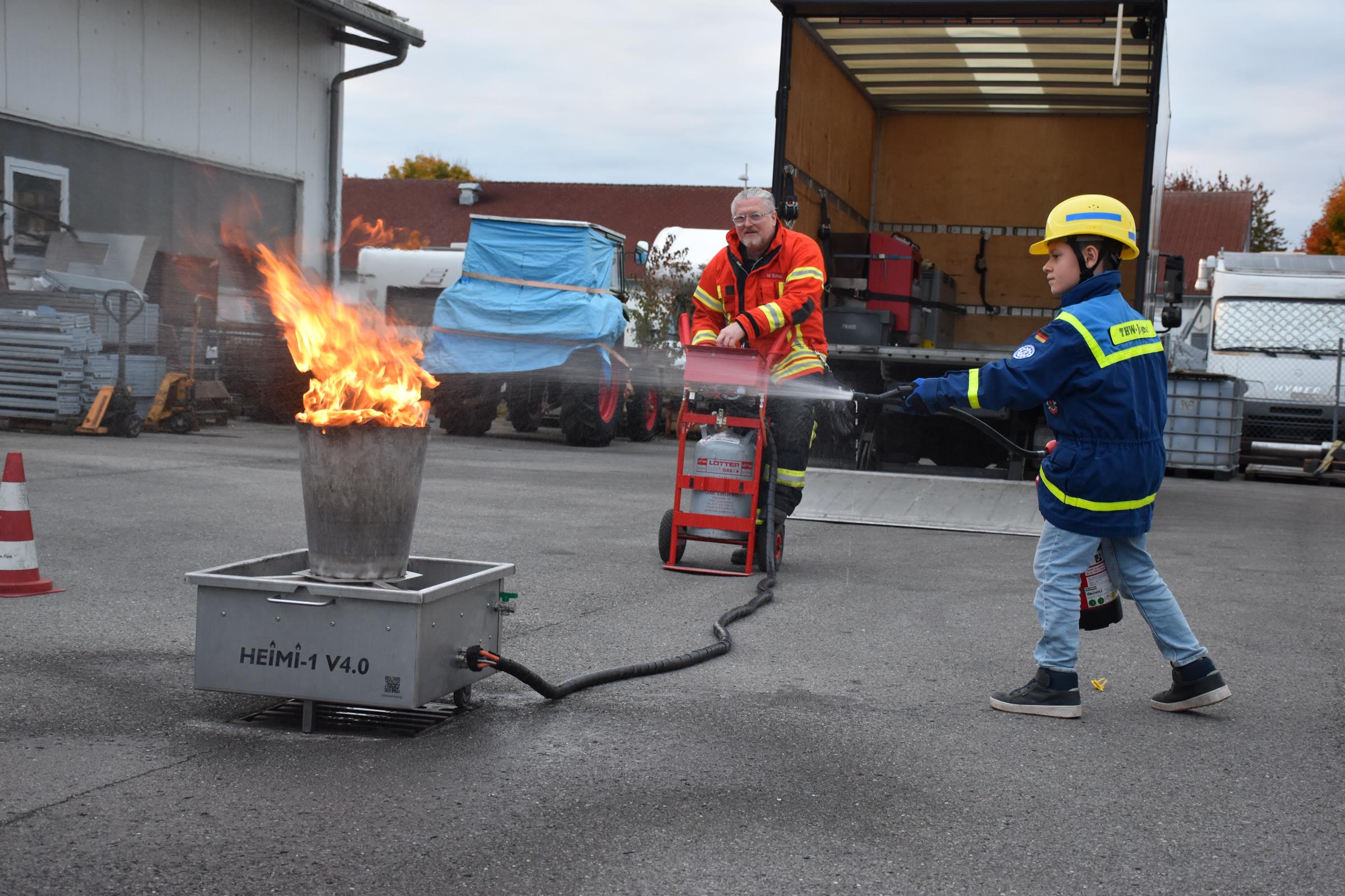 Löschen , Retten, Bekämpfen